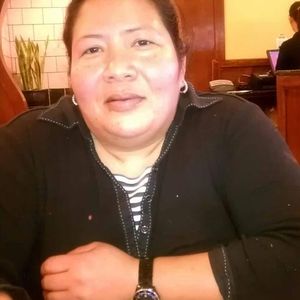 Meet your Posher, Dinora